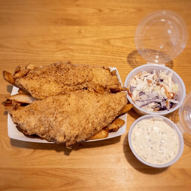 Chicken & Chips 2pc.